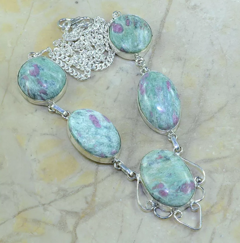 Silver ruby zoisite