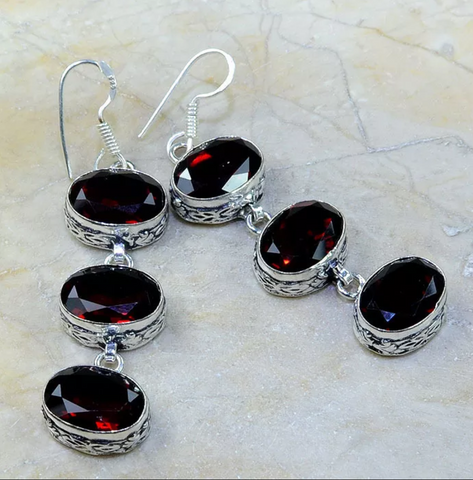 silver, red garnet