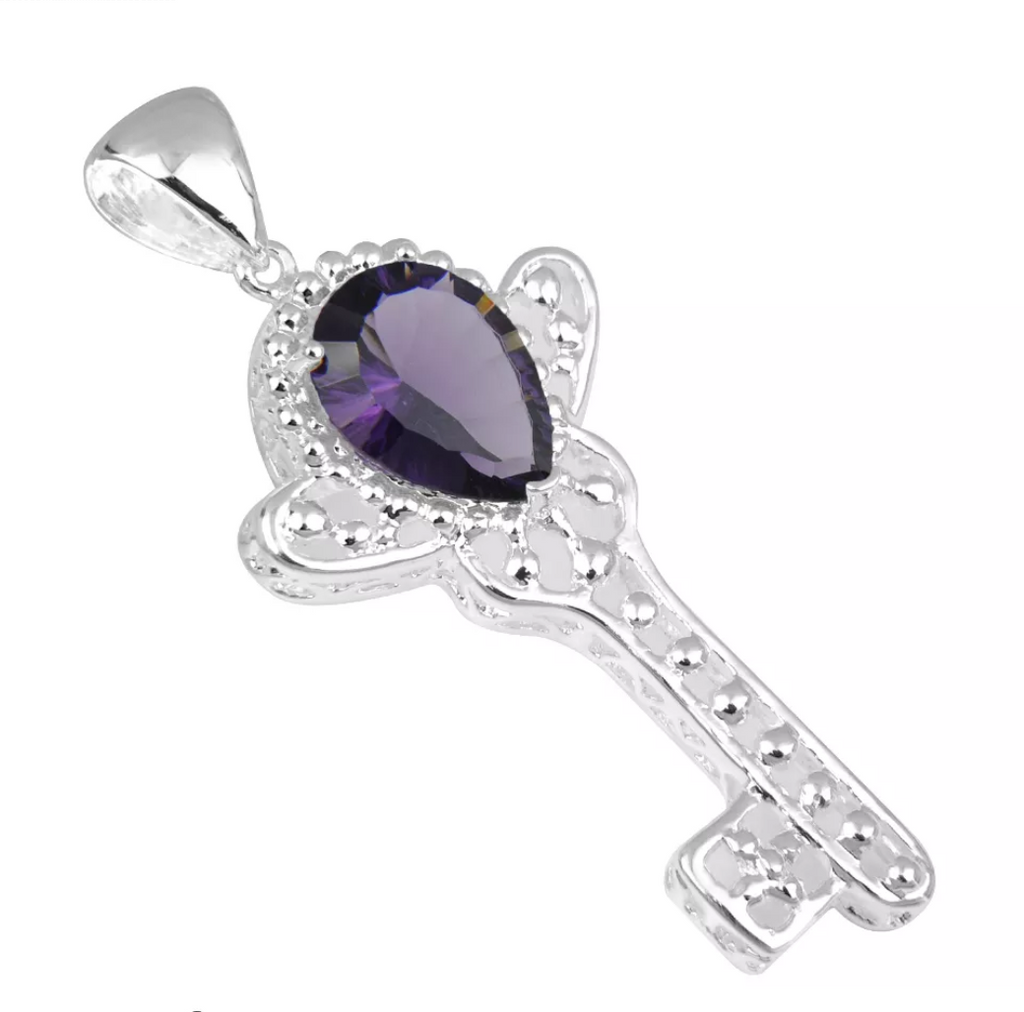 silver, amethyat pendant with silver chain