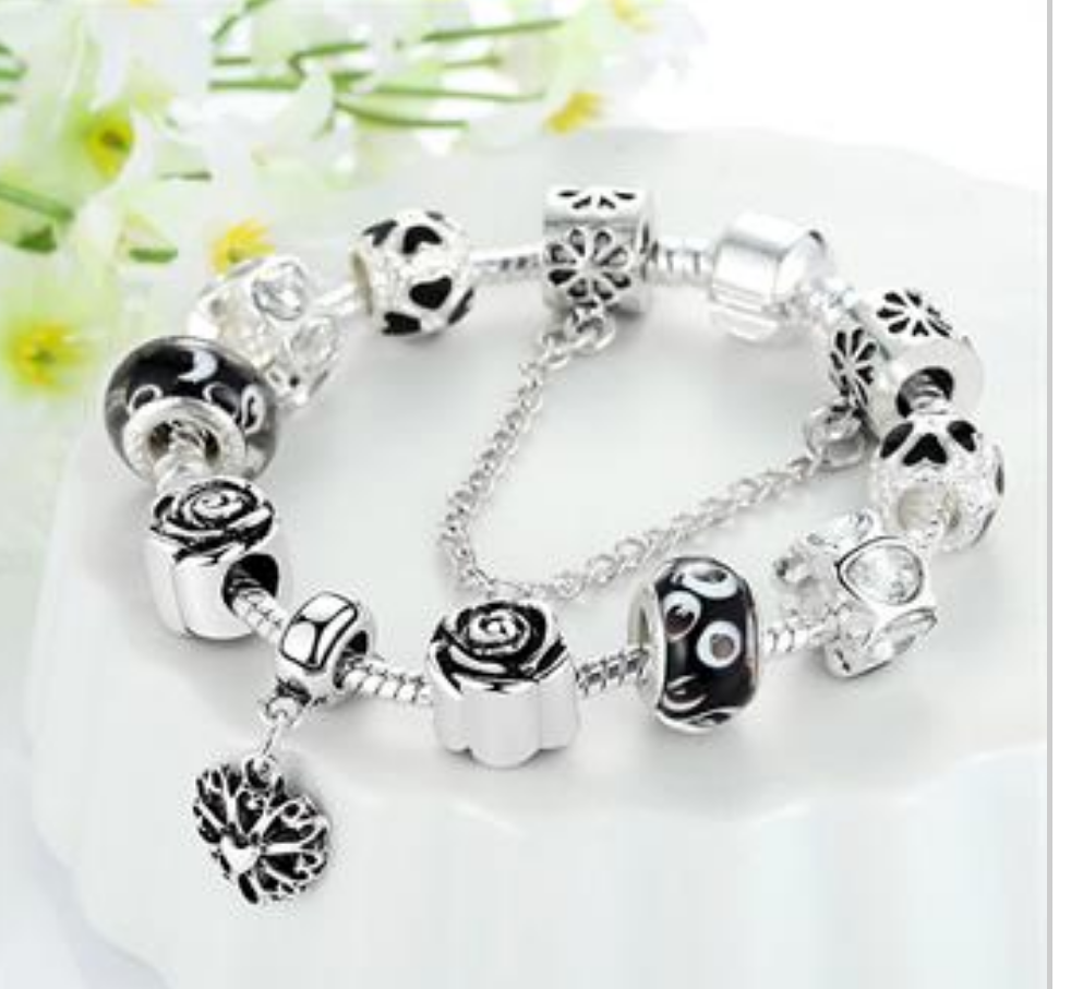 European Silver Bracelets With Heart Charms