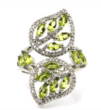 Silver, peridot size 7