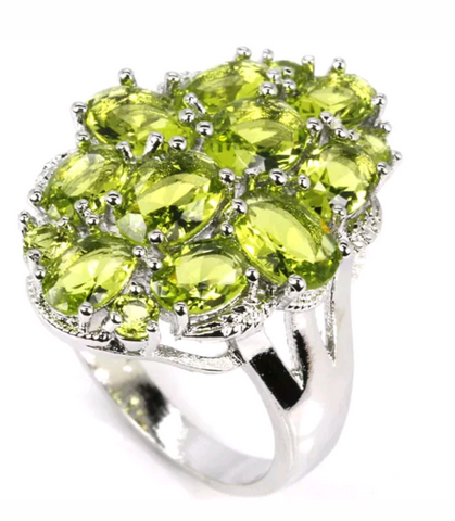 Silver, green peridot size 8