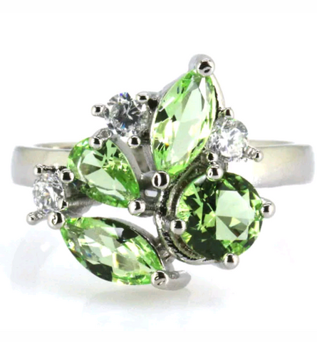 Silver, green tsavorite garnet size 8