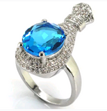 Silver, swiss blue topaz size 8