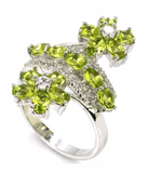 Silver, peridot size 8