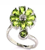 Silver, green peridot size 8.5