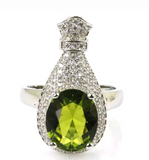 Silver, peridot size 8