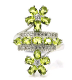 Silver, peridot size 8