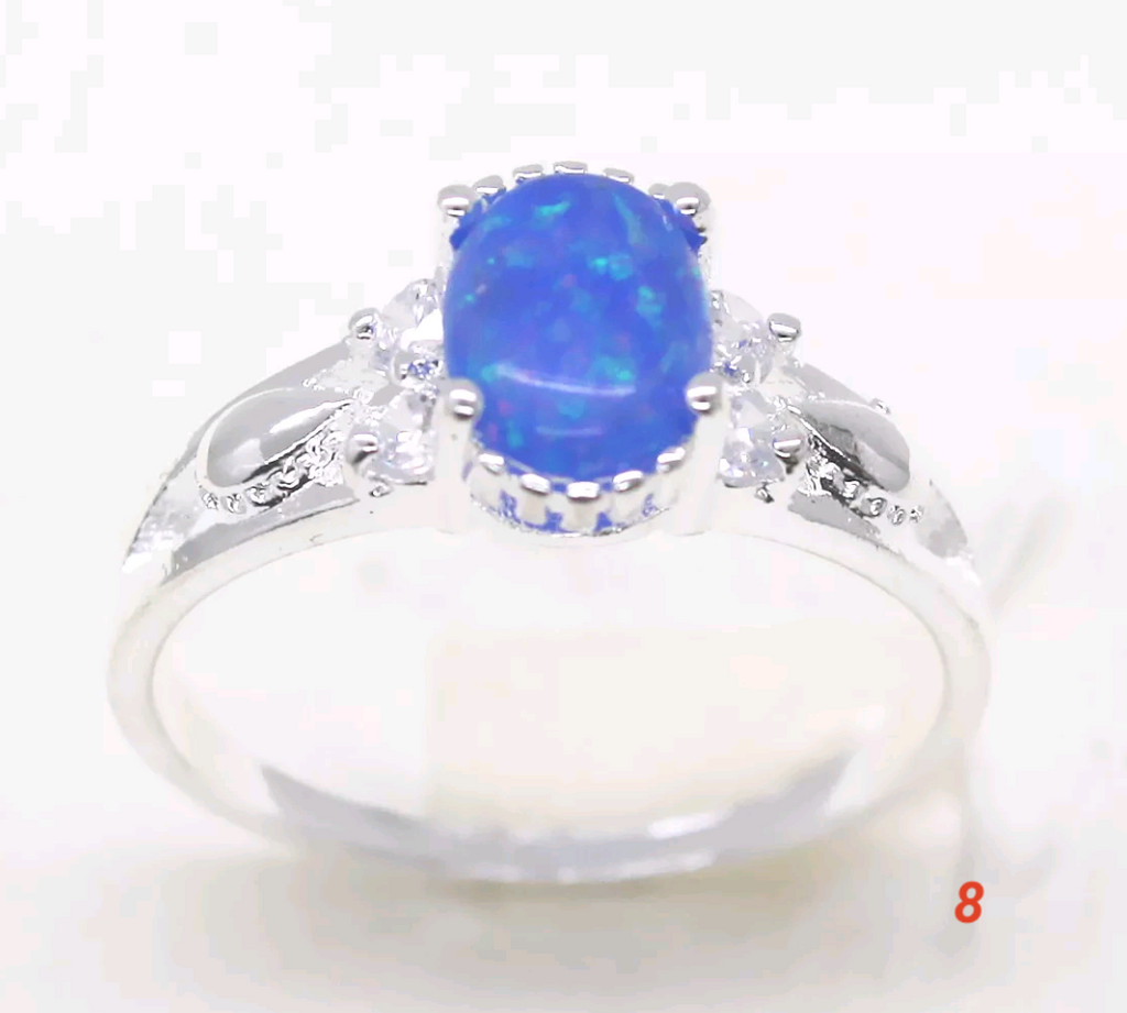 Silver, opal size 8