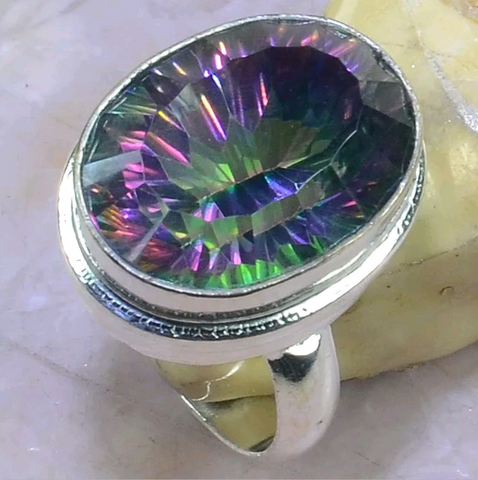 Siver, rainbow topaz size 8