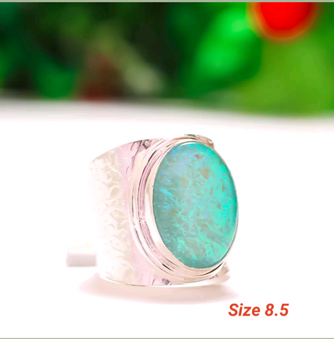 Silver, australian triplet opal size 8.5