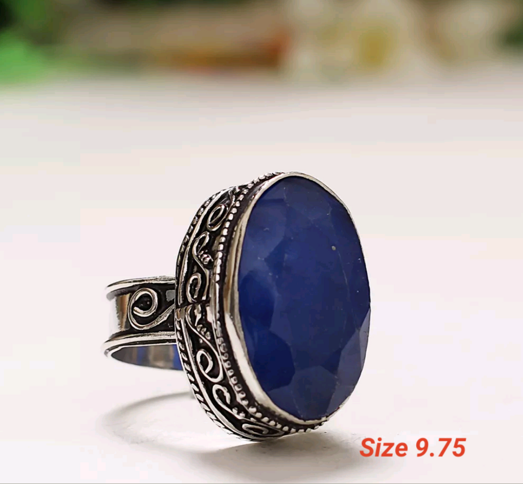 Silver, natural sapphire size 9.75