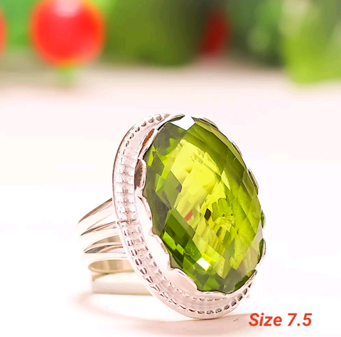 Silver, green amethyst size 7.5