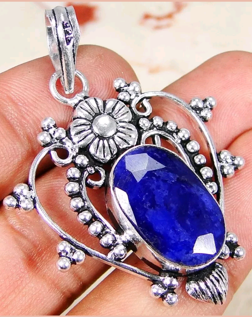 Silver, natural blue sapphire pendant