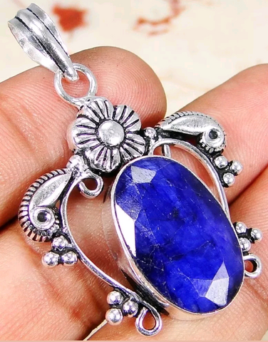 Silver, natural blue sapphire pendant